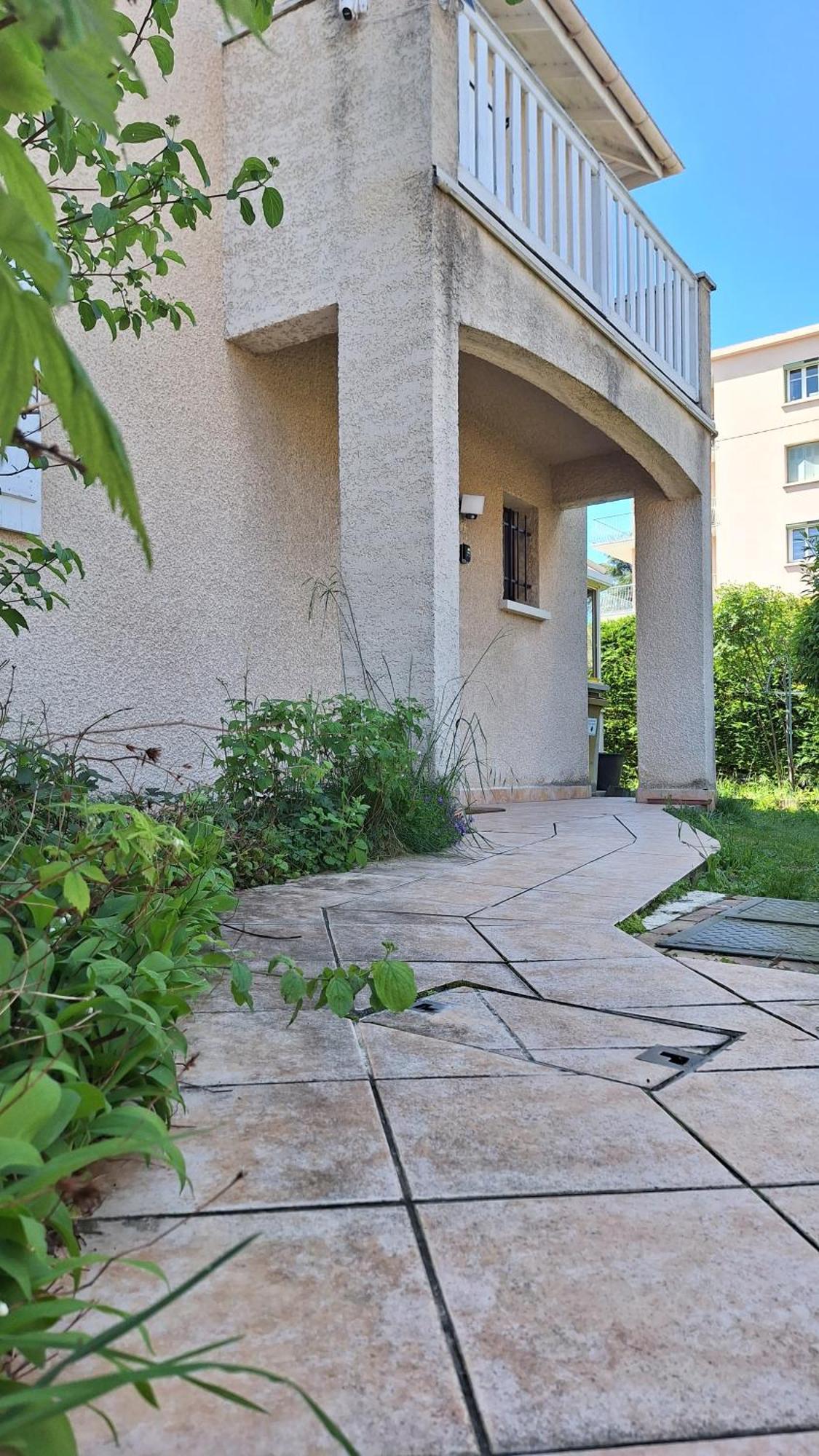 Dynamique Et Splendide Apartment Bourgoin-Jallieu Exterior foto